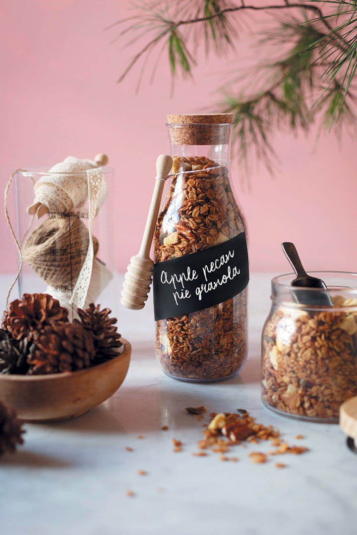 Apple Pecan Granola