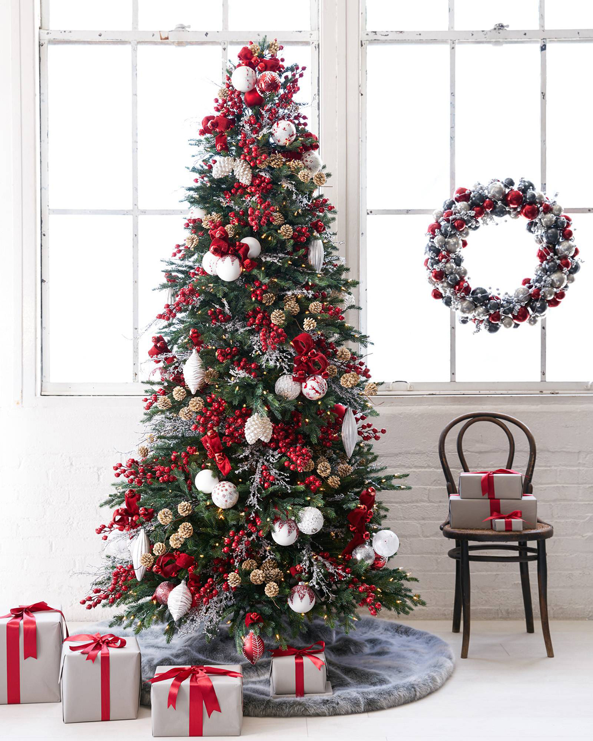 180 Best Christmas tree with Red, white, silver and neutral ornaments ideas