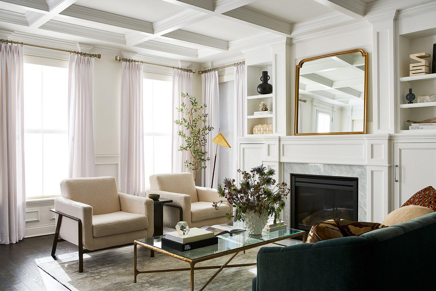 how-to-decorate-with-white How to Decorate with White