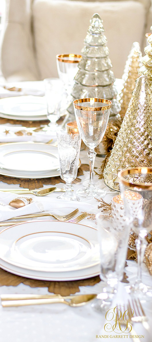 Randy Garett Gold & White Christmas Tablescape