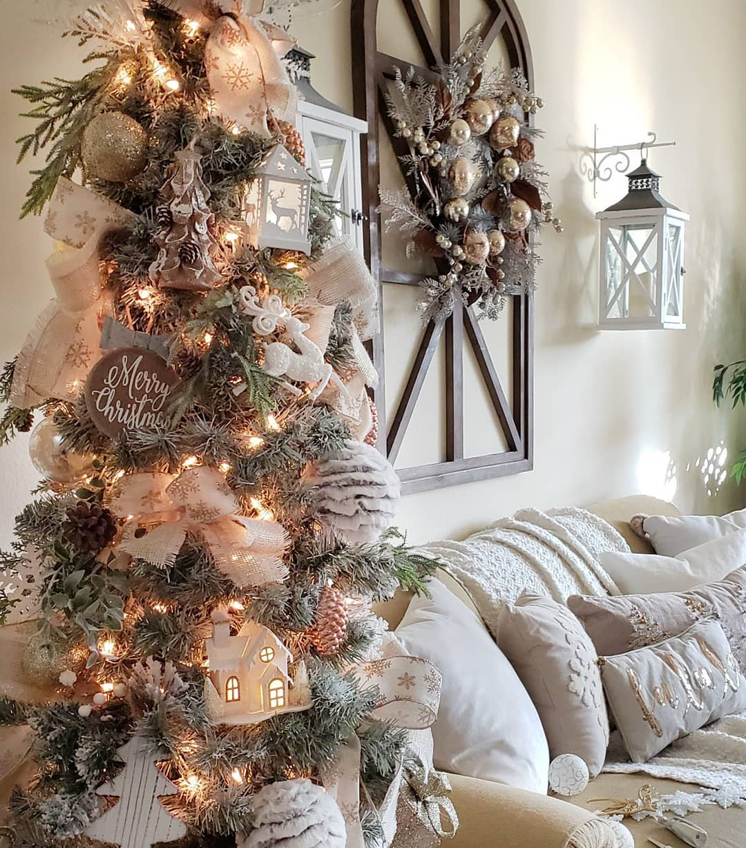 Rustic Christmas Tree | Blessed at Home