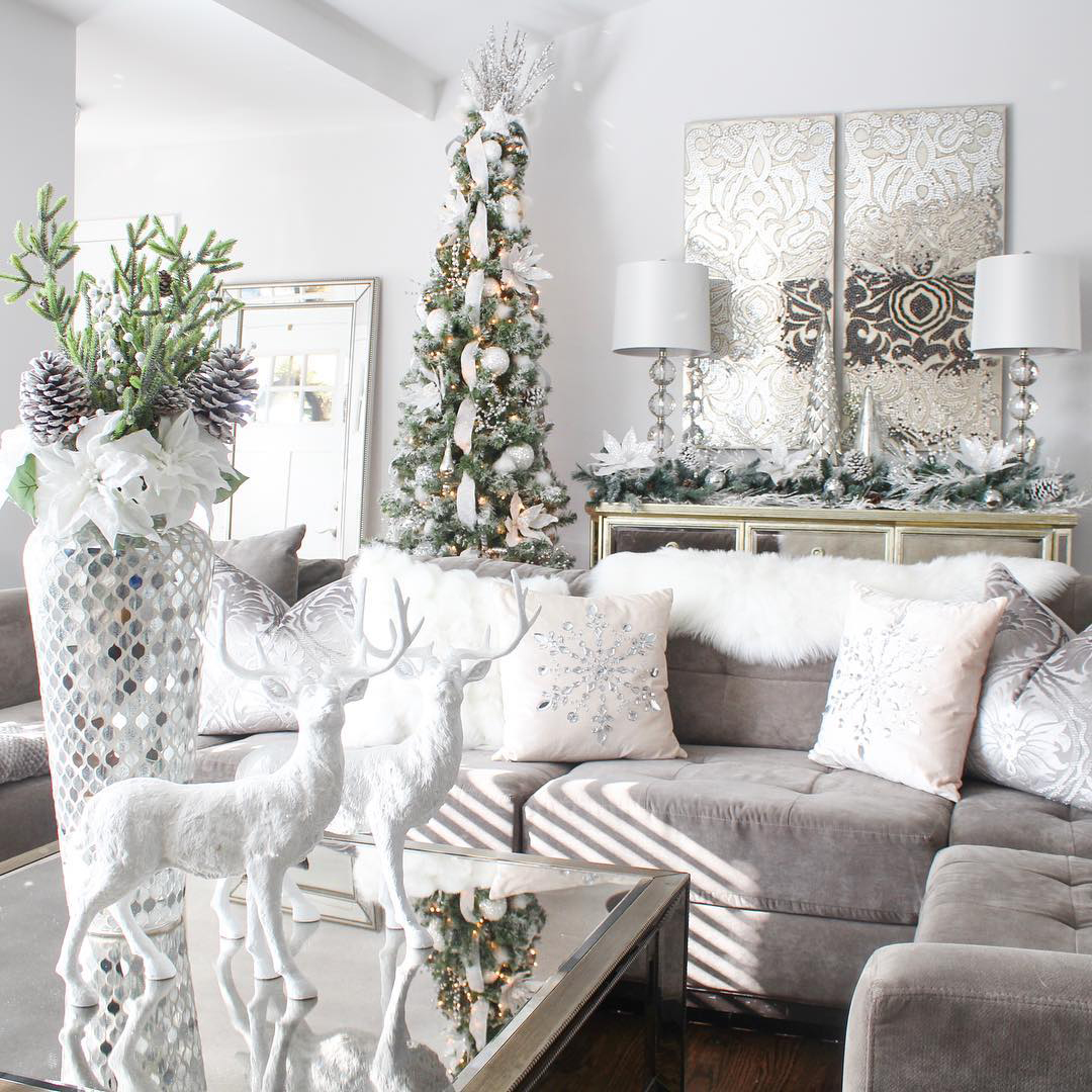 White Christmas Decorating Ideas | Holiday Home Tours