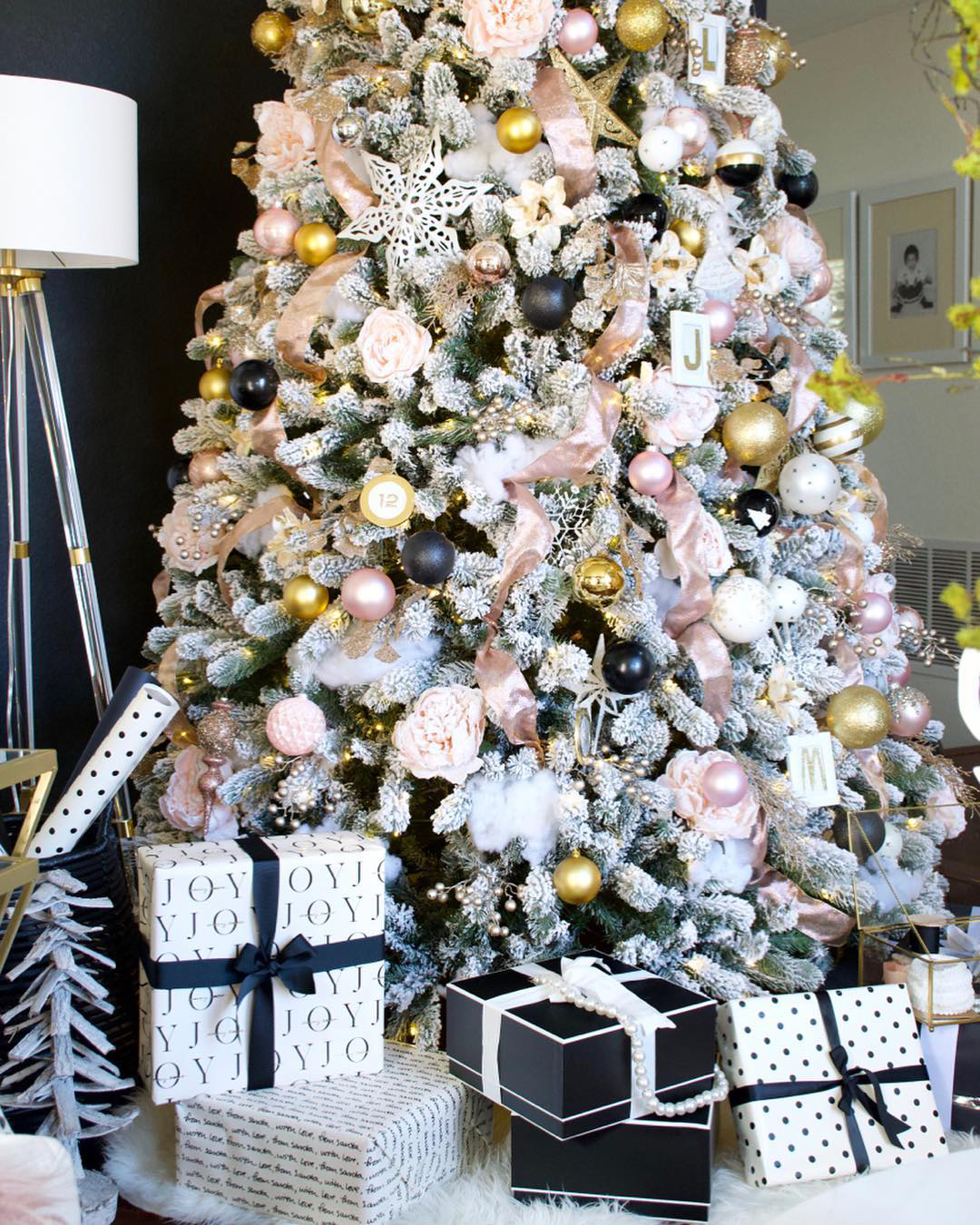 White, Pink & Black Christmas Tree | homeandfabulous
