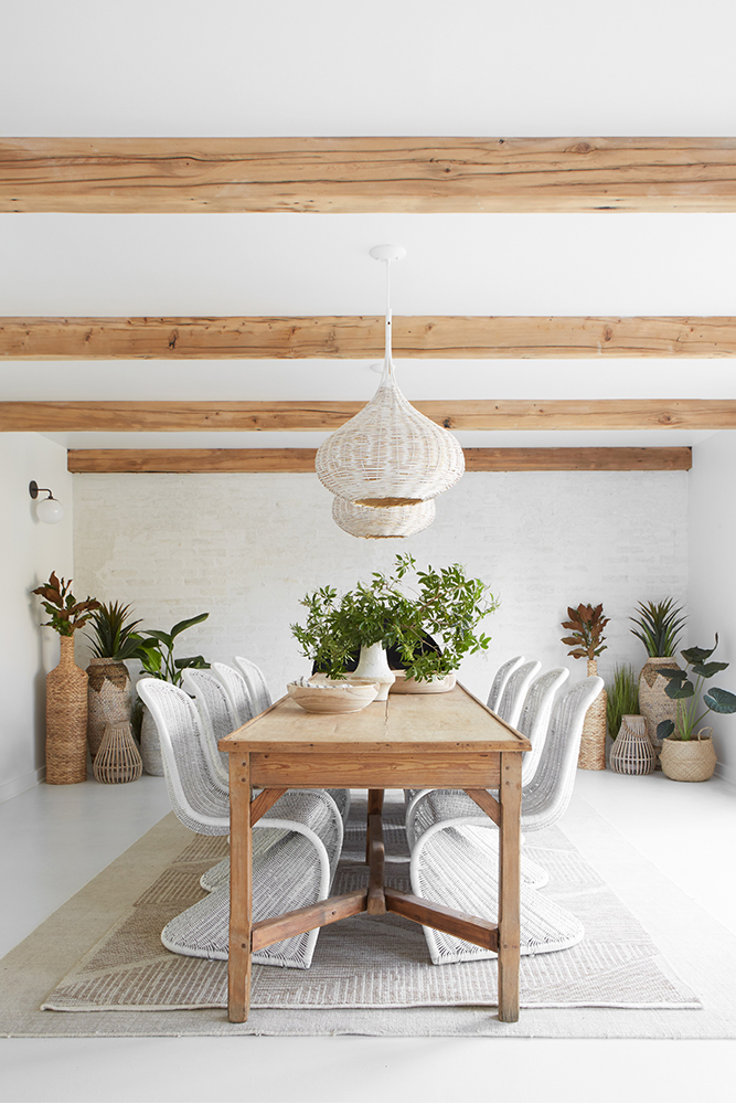 Modern Farmhouse Design | Dining Room by Leanne Ford