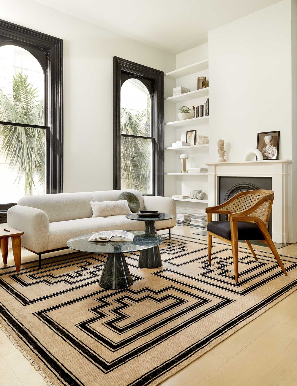 French Art Deco Casual Living Room Design Ideas