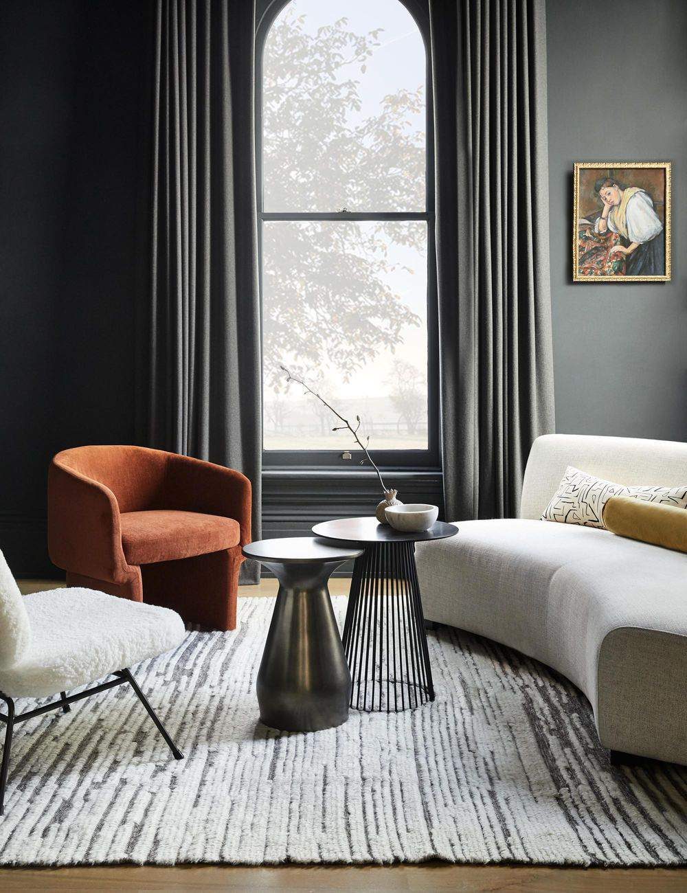 Moody Hues Casual Living Room Design Ideas