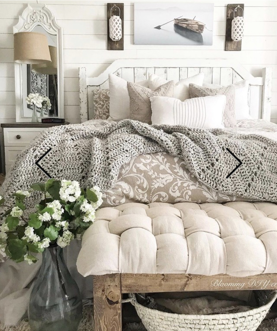 Farmhouse decor store for bedroom