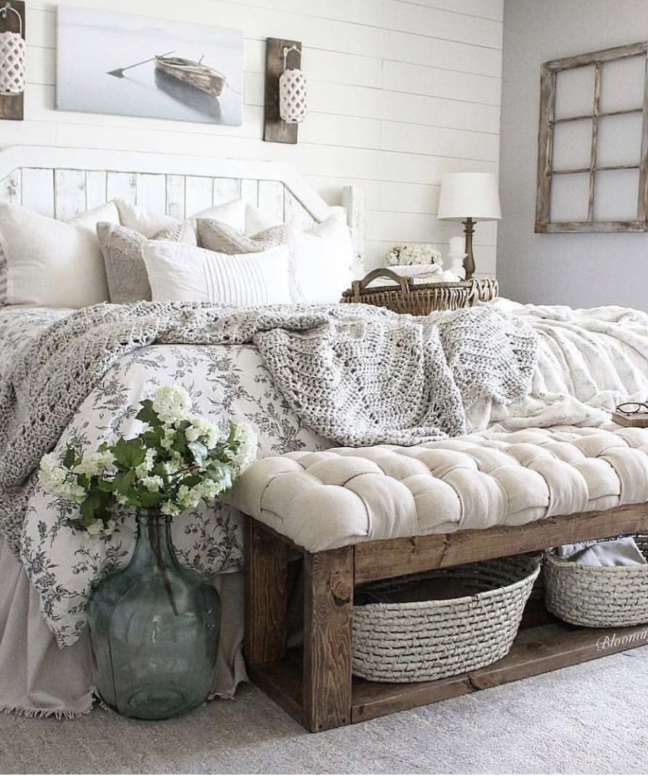 Bedroom farmhouse deals decor