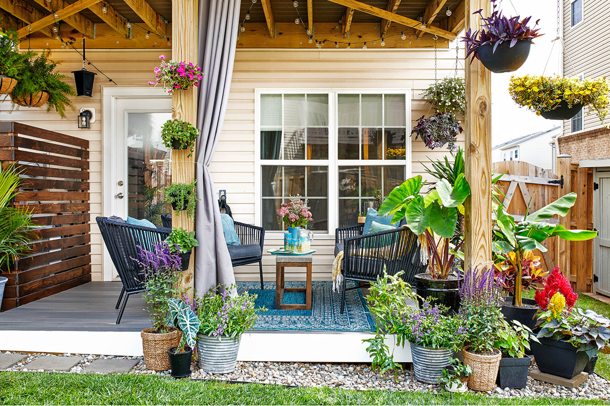 Small Backyard Decorating Ideas | Patio Design Ideas