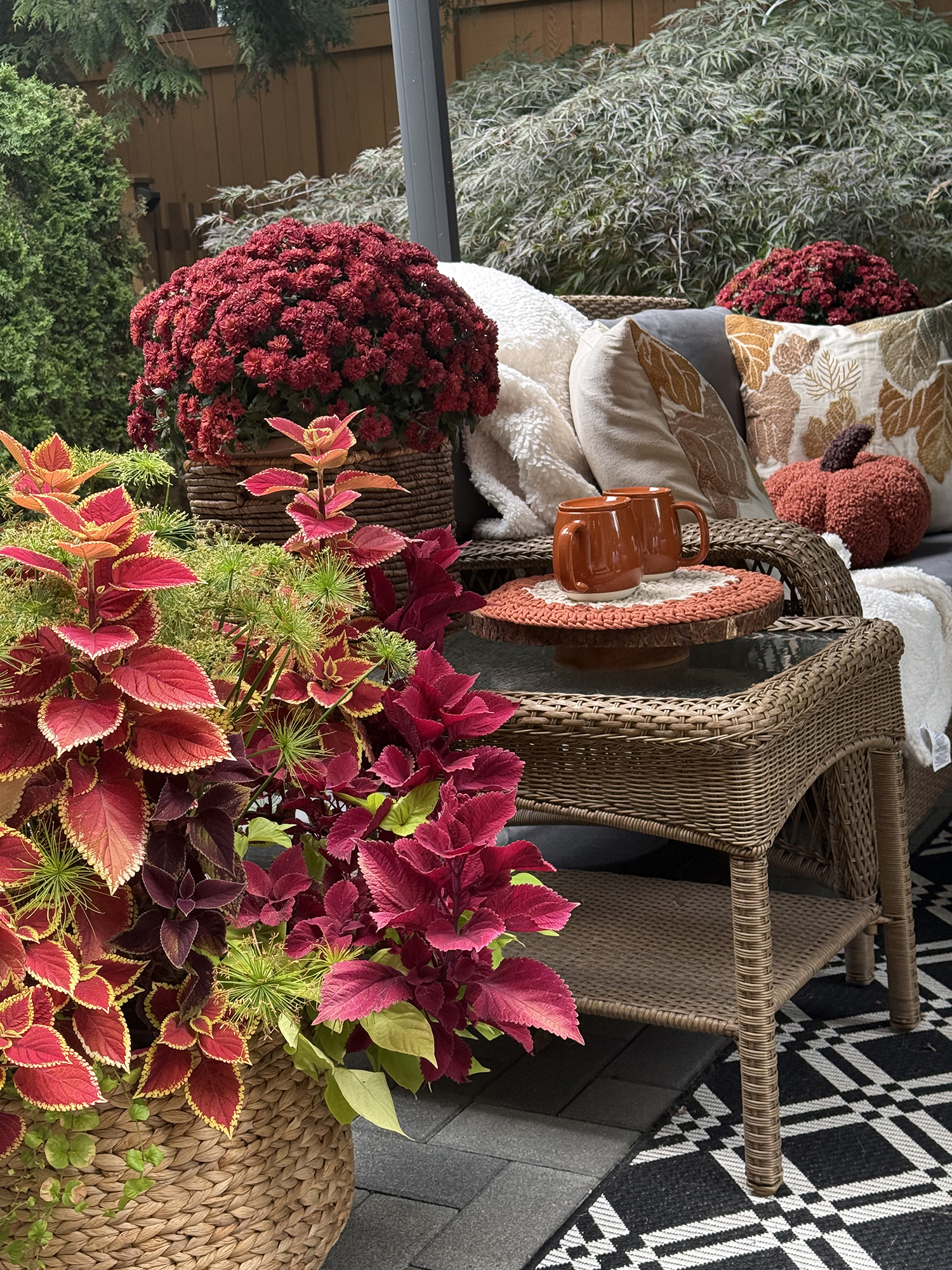 Fall Outdoor Decorating Ideas