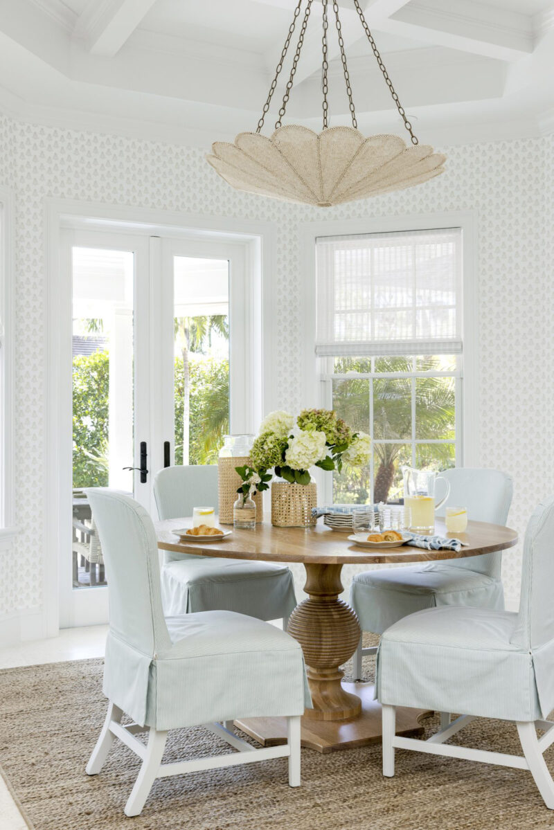 25 Coastal Dining Room Ideas For A Modern Beach Home