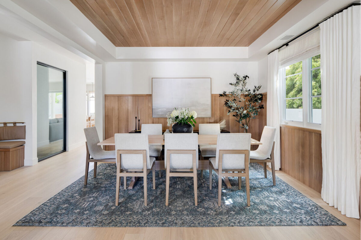 25 Coastal Dining Room Ideas For A Modern Beach Home