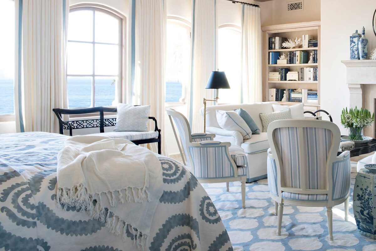 27 Coastal Bedroom Ideas For A Calming Oasis