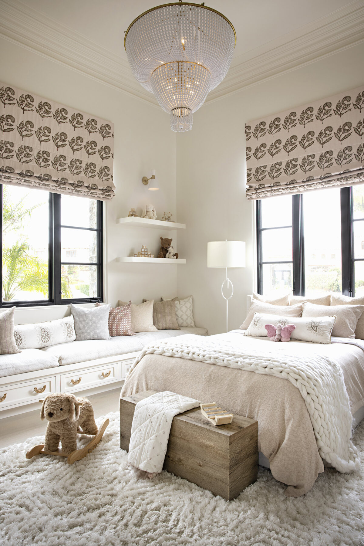 35 Stylish Girls Bedroom Ideas With Design Tips