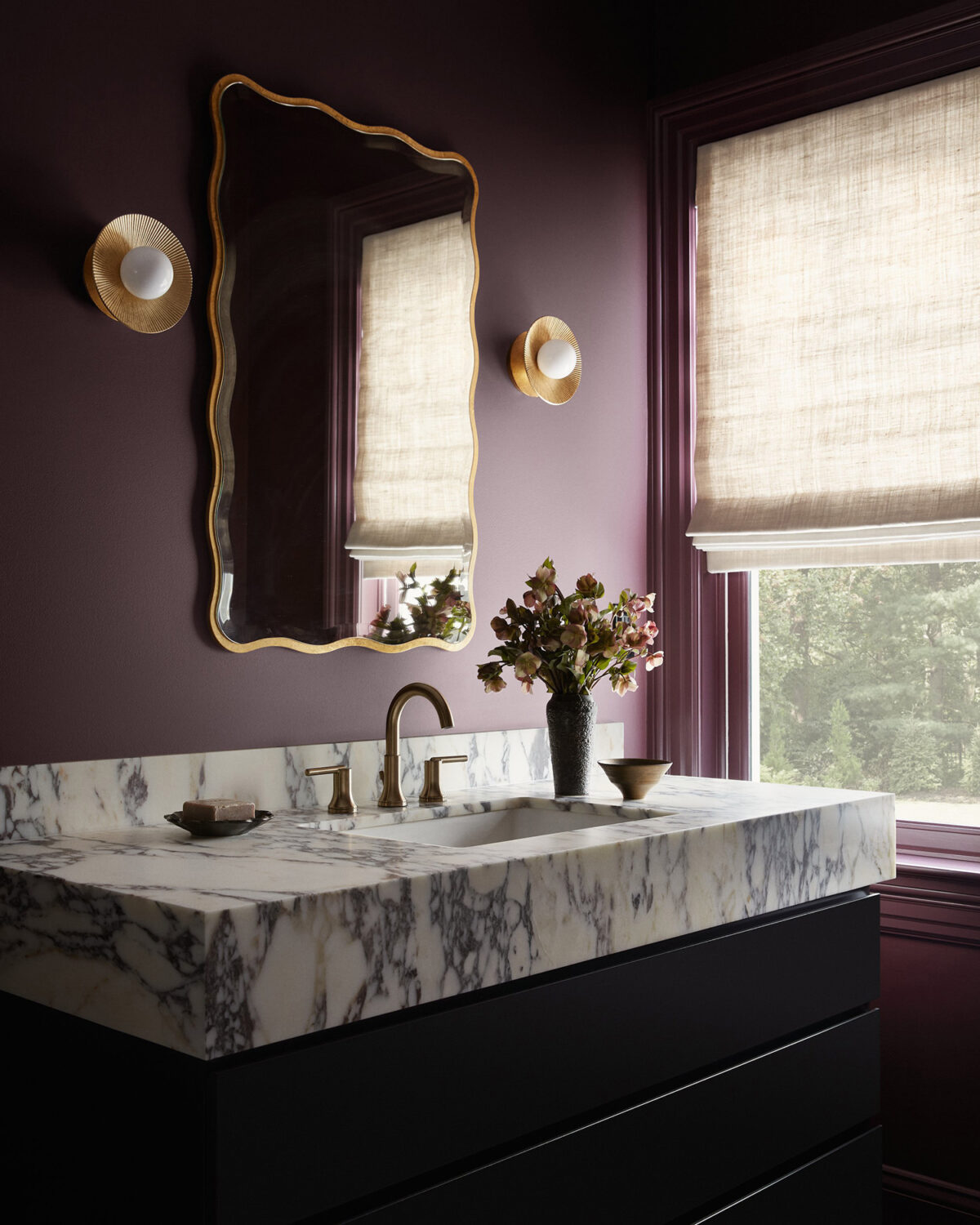 33 Powder Room Ideas for Your Half-Bath Design