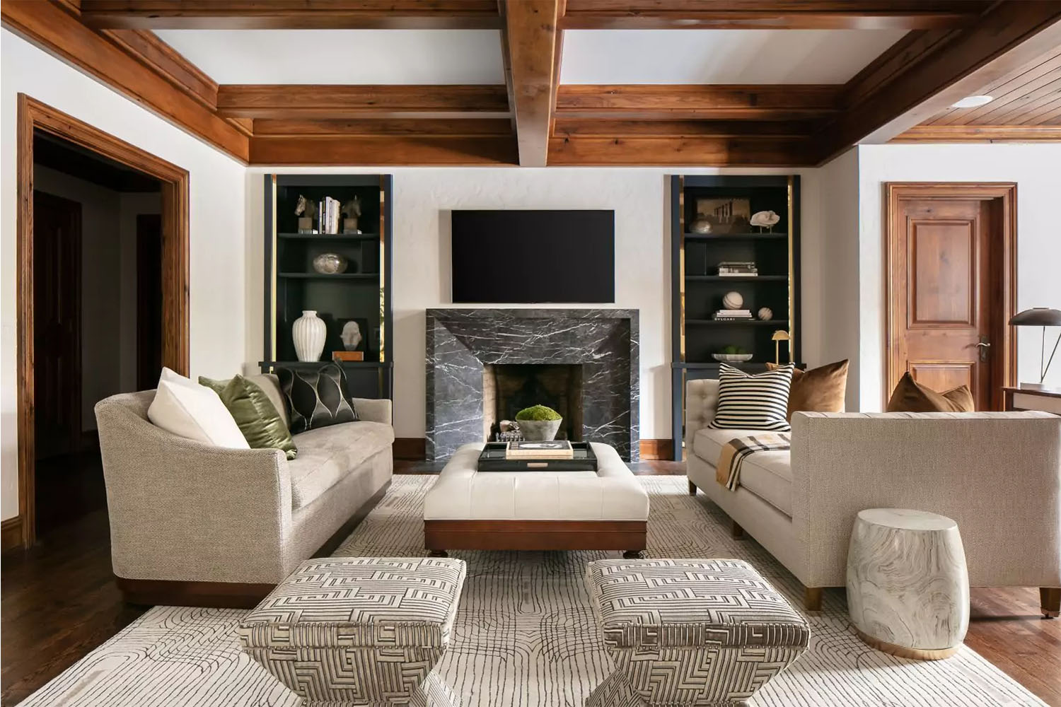 dark-fireplace-surround Dark Fireplace Surround