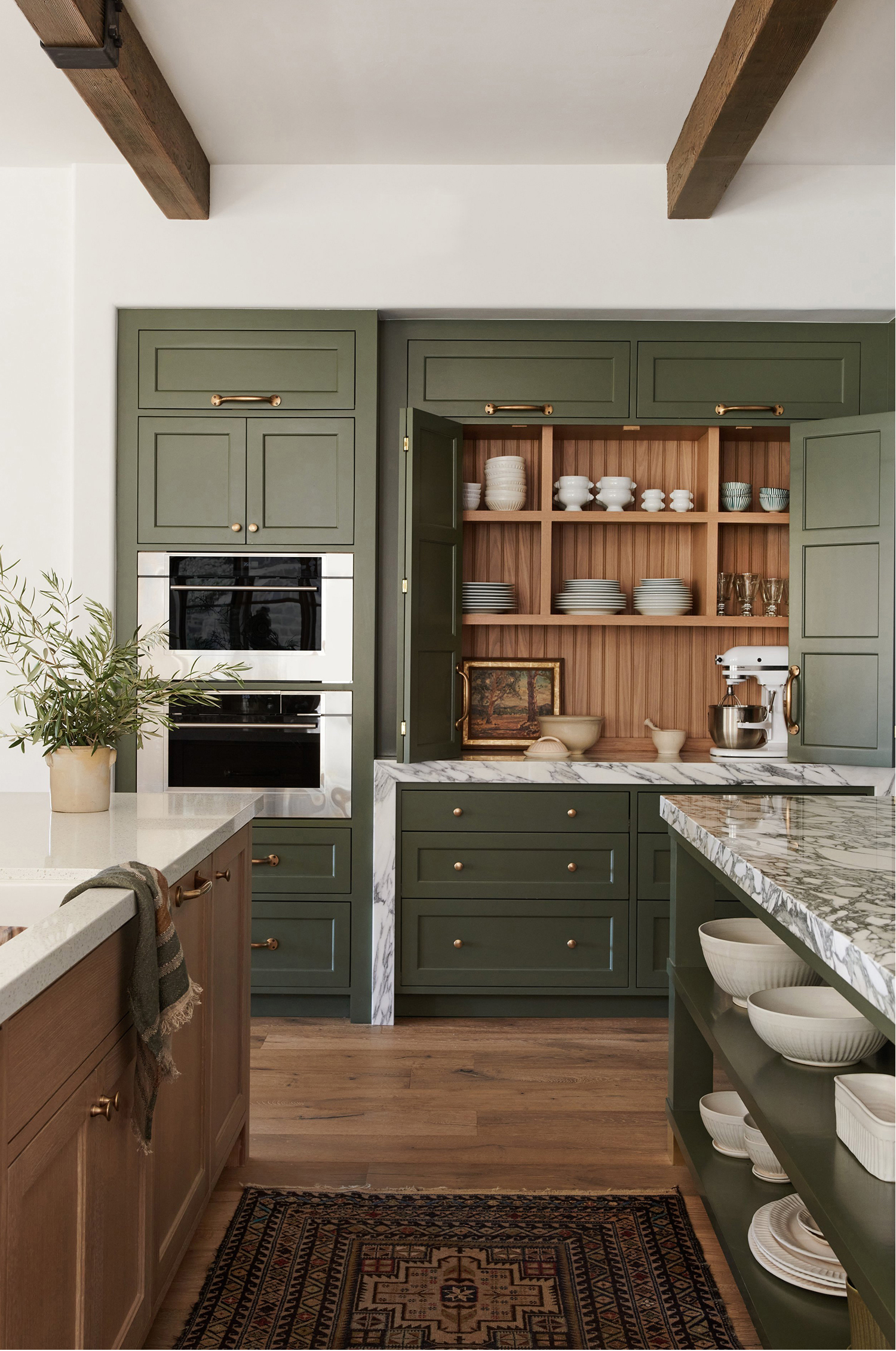 green-kitchen-cabinets-with-warm-wood-tones Green Kitchen Cabinets with Warm Wood Tones