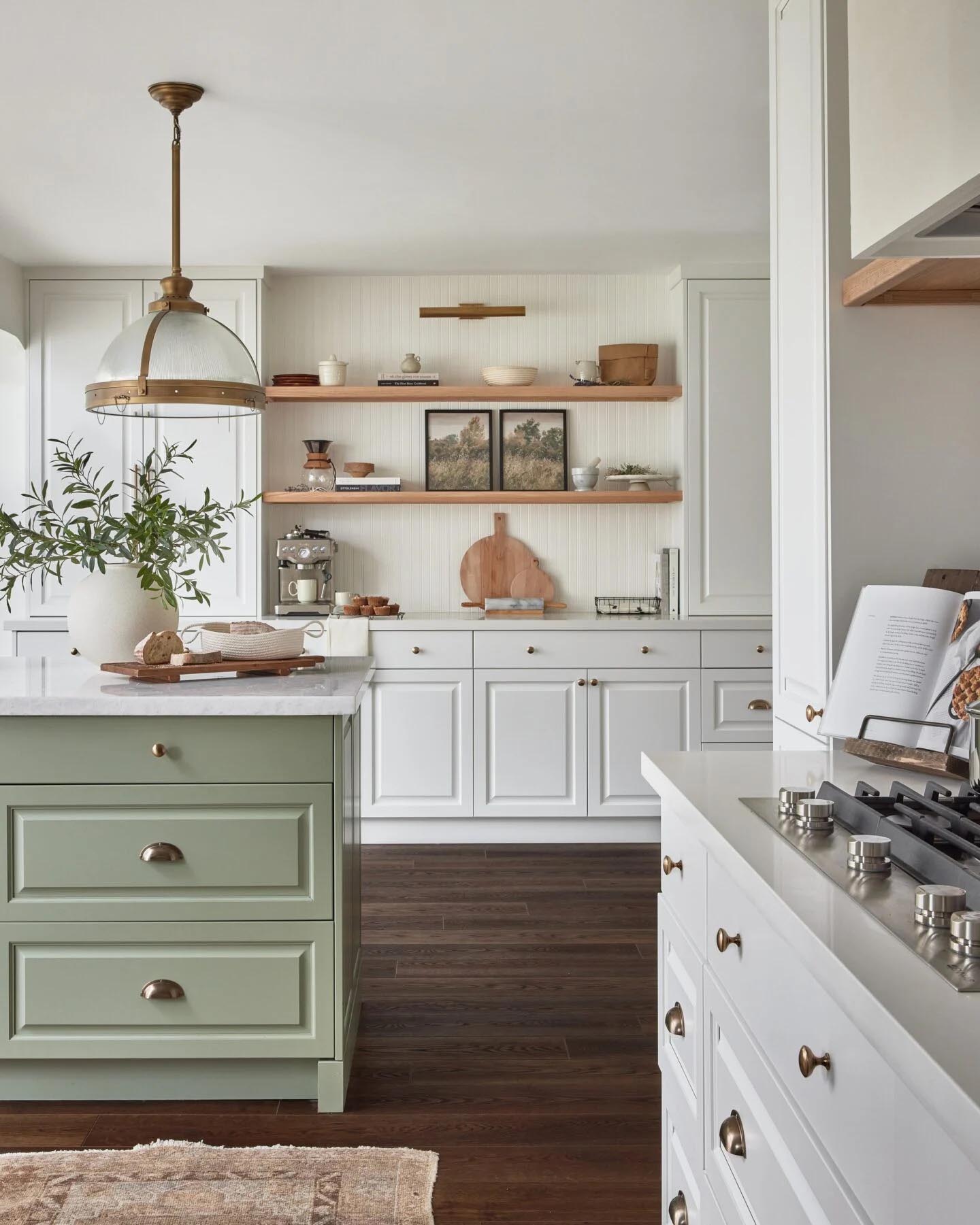 light-green-kitchen-island Light Green Kitchen Island & White Walls